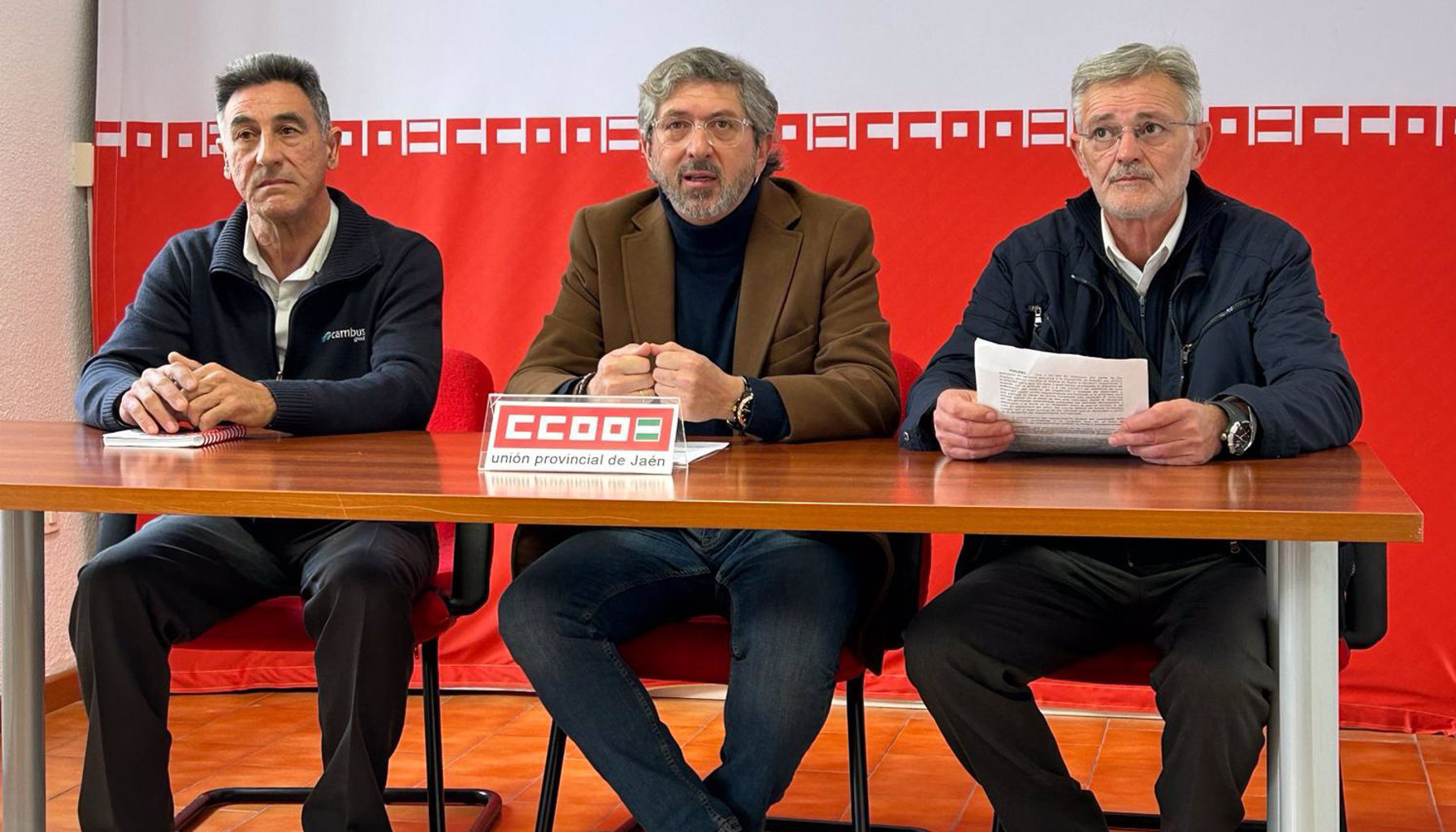 La plantilla de la concesionaria del autobús Jaén-Córdoba anuncia huelga ante la mala gestión y deuda de salarios