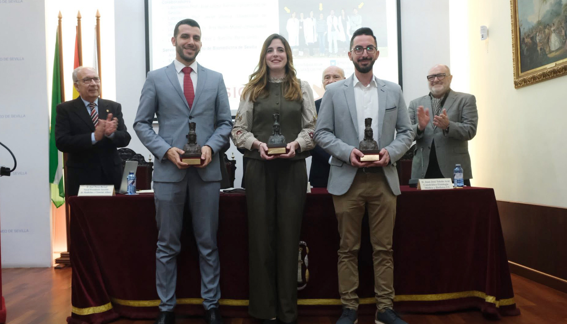 El Ateneo de Sevilla distingue a la tosiriana Nieves Lara Ureña por su trabajo sobre enfermedades neurodegenerativas