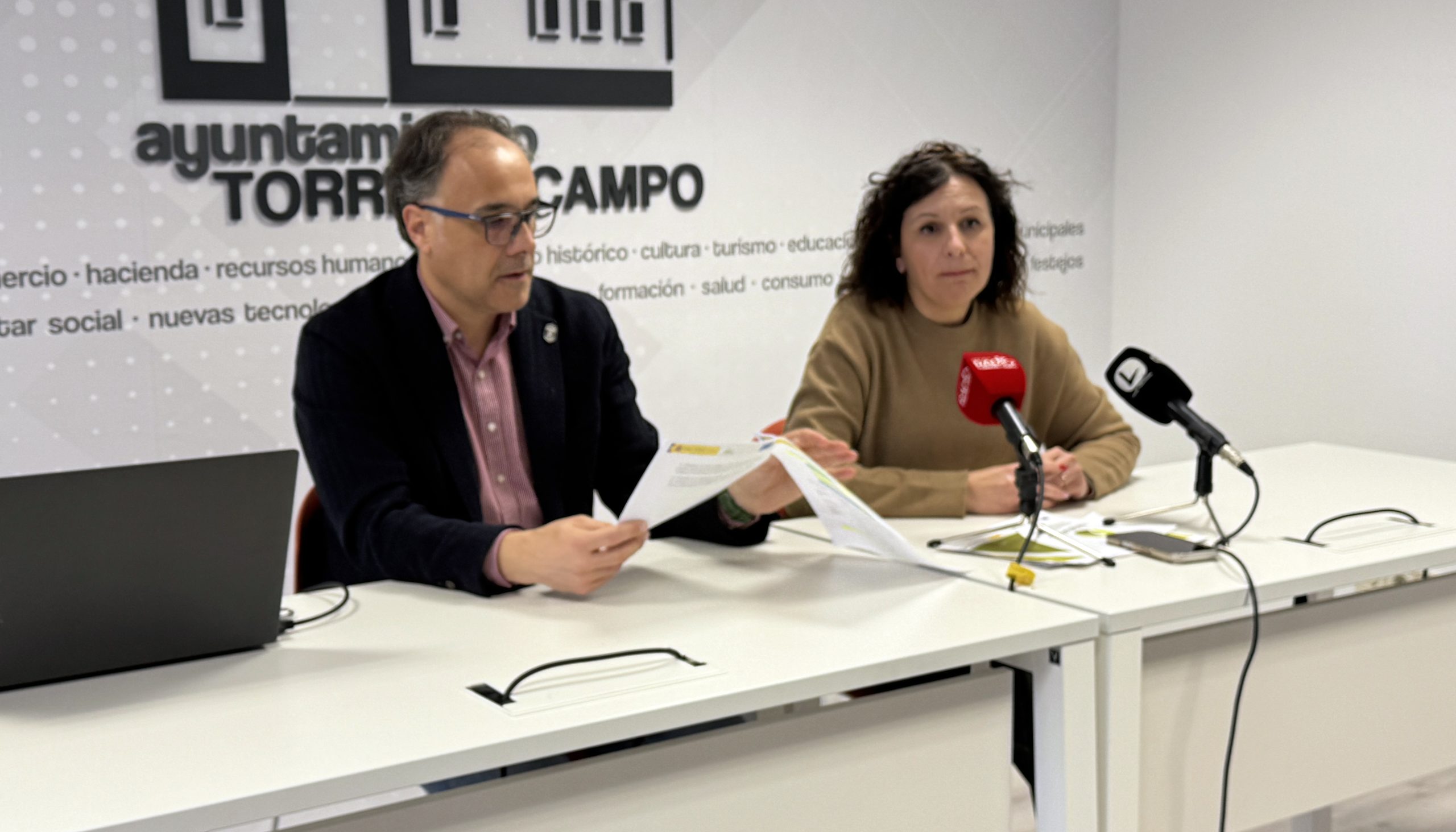 La Diputación presenta en Torredelcampo el proyecto Renaturavía para transformar la Vía Verde del Aceite con una inversión de 3,2 millones de euros