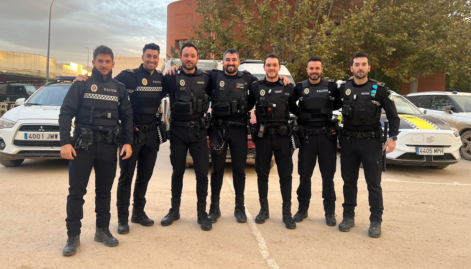 Reconocimiento del Ministerio del Interior a cuatro policías locales de Torredelcampo por su labor durante la dana de 2024 en Valencia