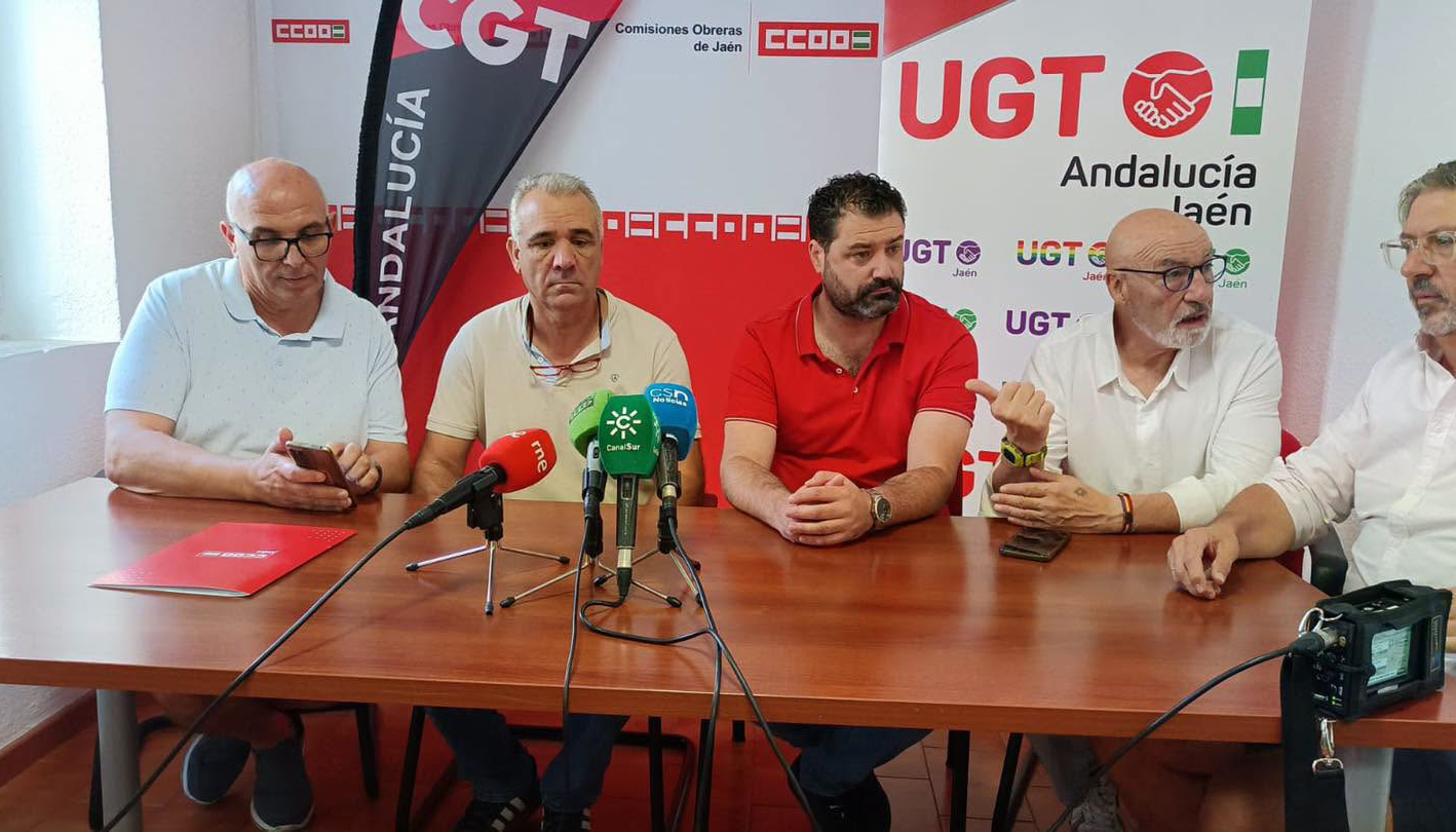 Los sindicatos anuncian una huelga de autobuses en Jaén coincidiendo con la Feria de San Lucas